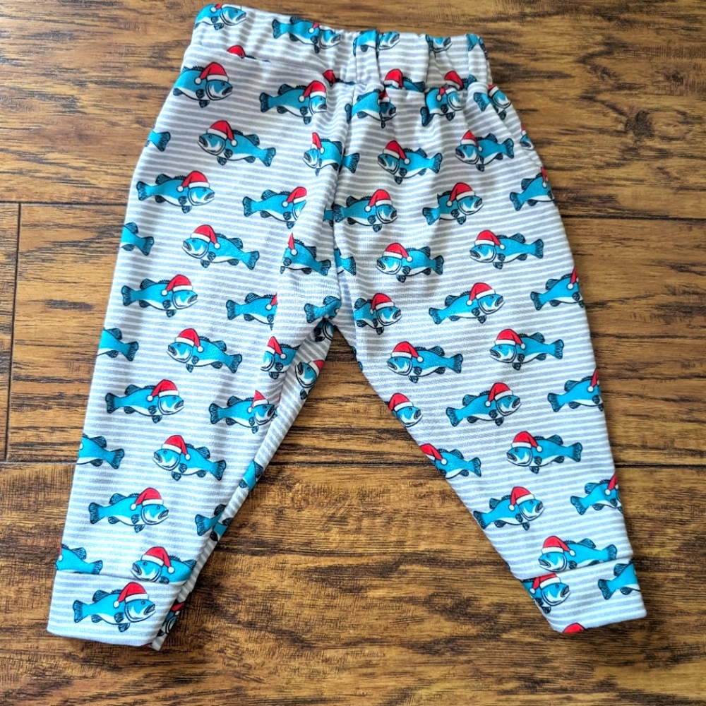 $ 💥3/$24 Little‎ Southern Swag Fish Santa Pants